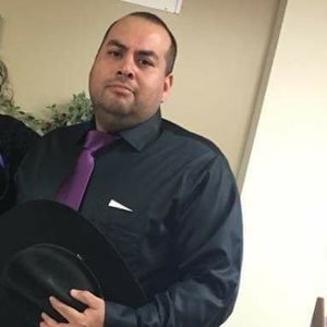 Meet your Posher, Thomas